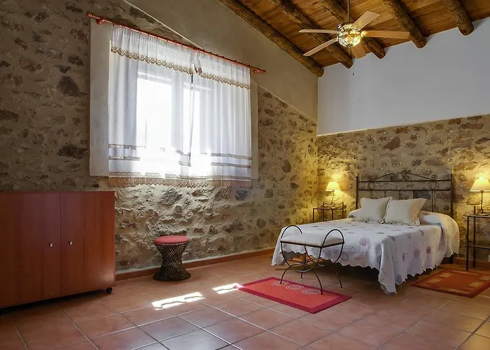 Casa Rural Las Gamitas * Almoharin